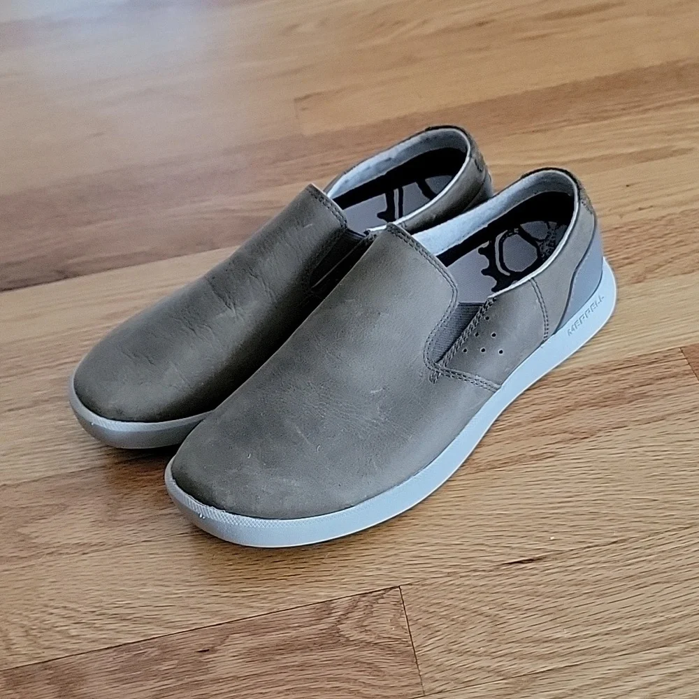 Merrell Cloudy Brown Leather Slides